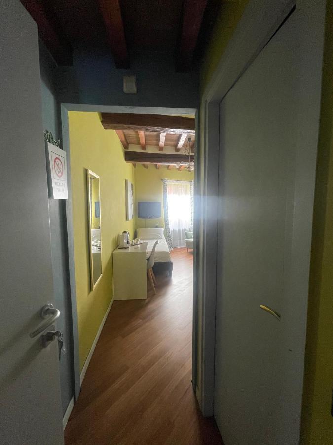 Le Camere Di Bsuites Affittacamere Parma Zewnętrze zdjęcie