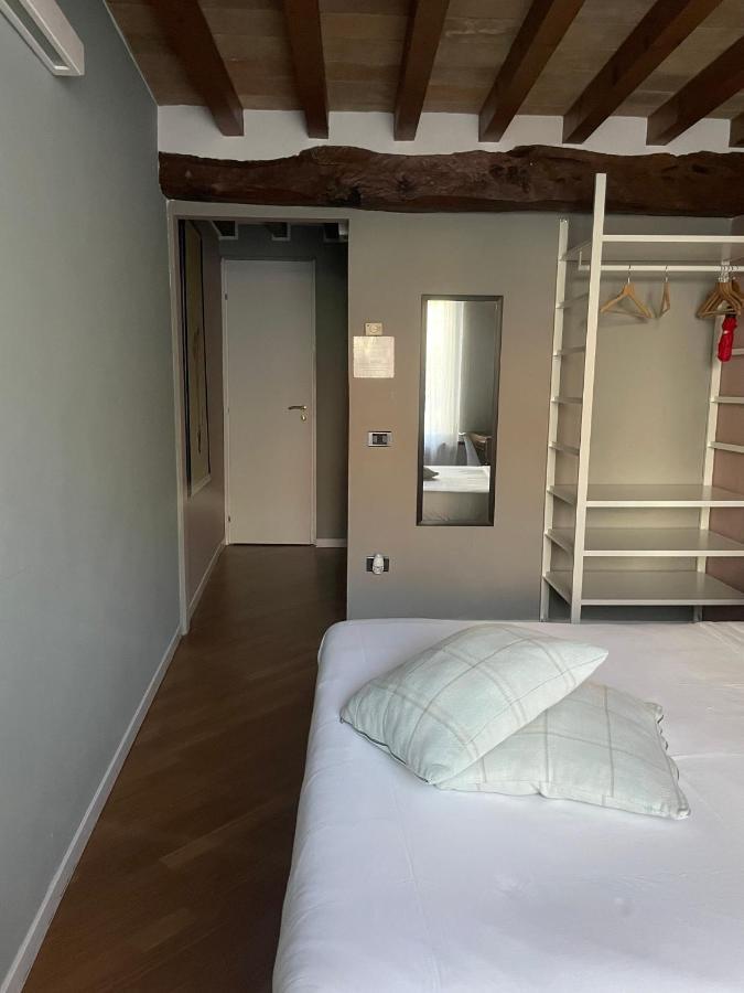 Le Camere Di Bsuites Affittacamere Parma Zewnętrze zdjęcie