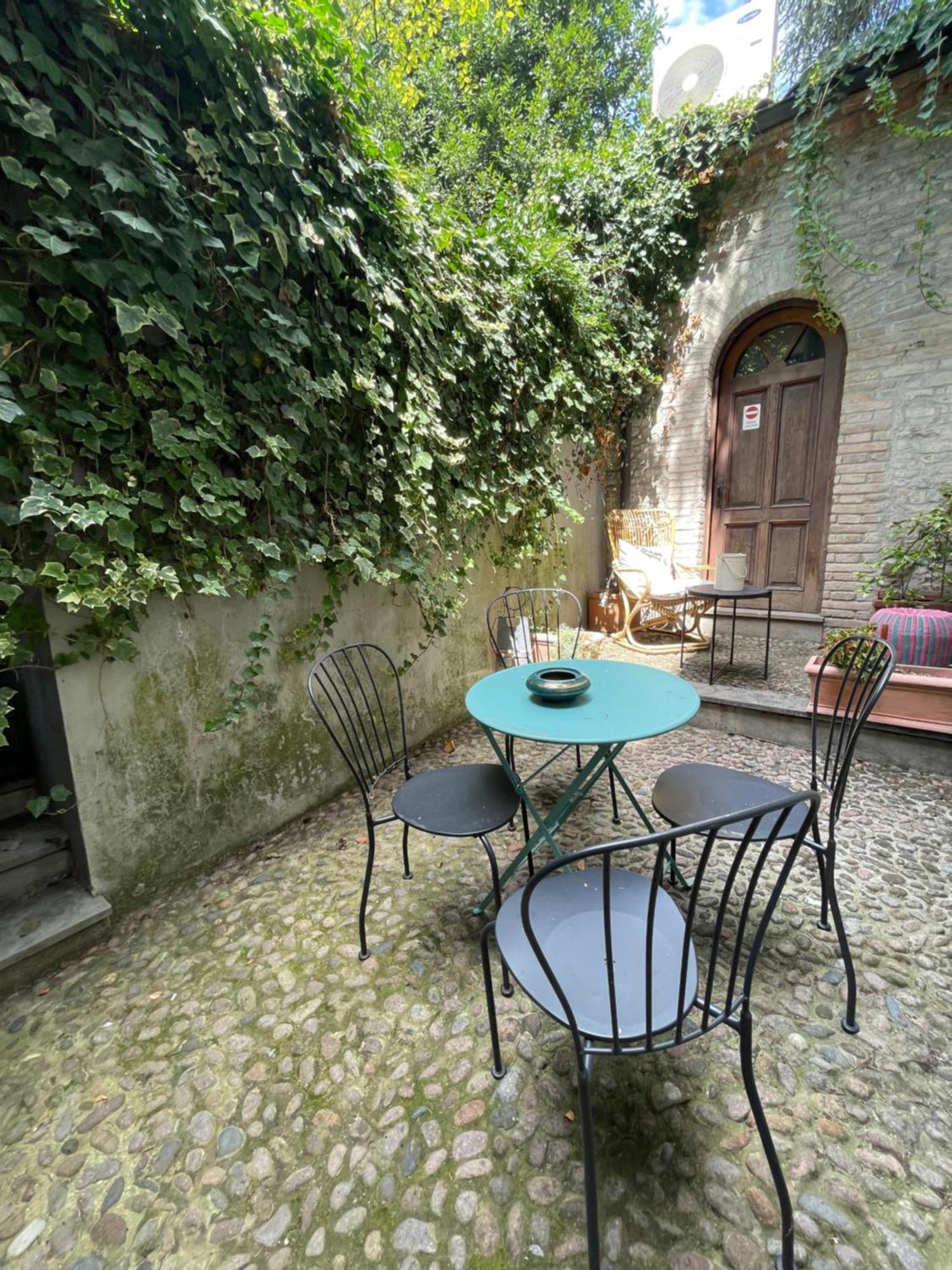 Le Camere Di Bsuites Affittacamere Parma Zewnętrze zdjęcie