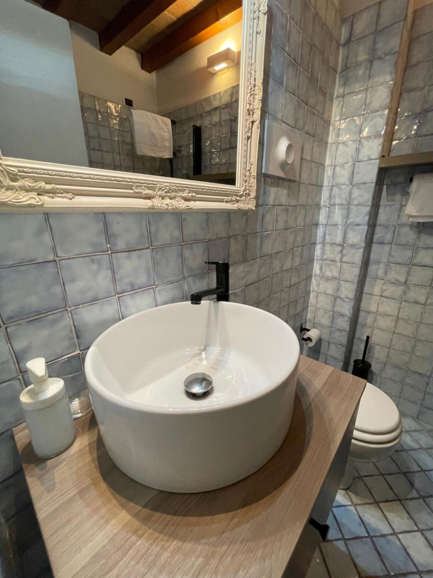 Le Camere Di Bsuites Affittacamere Parma Zewnętrze zdjęcie
