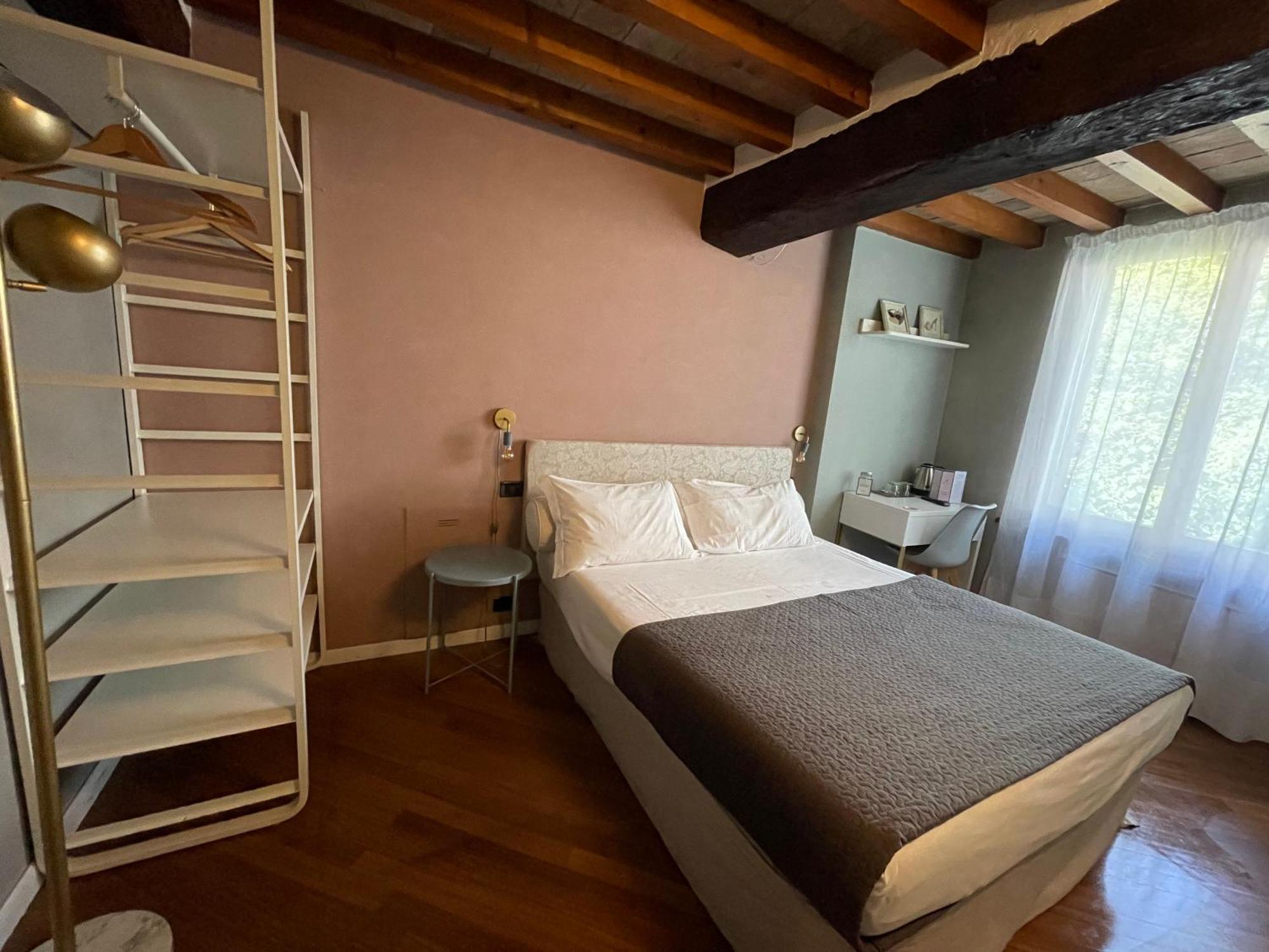 Le Camere Di Bsuites Affittacamere Parma Zewnętrze zdjęcie